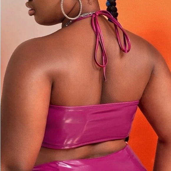 Shein Split Front PU Leather Halter Top, NWOT’s, Plus FREE Shirt, Size 3X (18) - Picture 2 of 14
